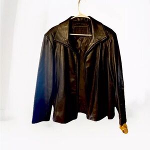 Avanti Soft Black Leather Jacket women’s Size 2XL Full zip Fitted Moto Style 90s